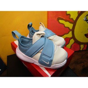 INFANT NIKE FLEX ADVANCE-NEW IN BOX